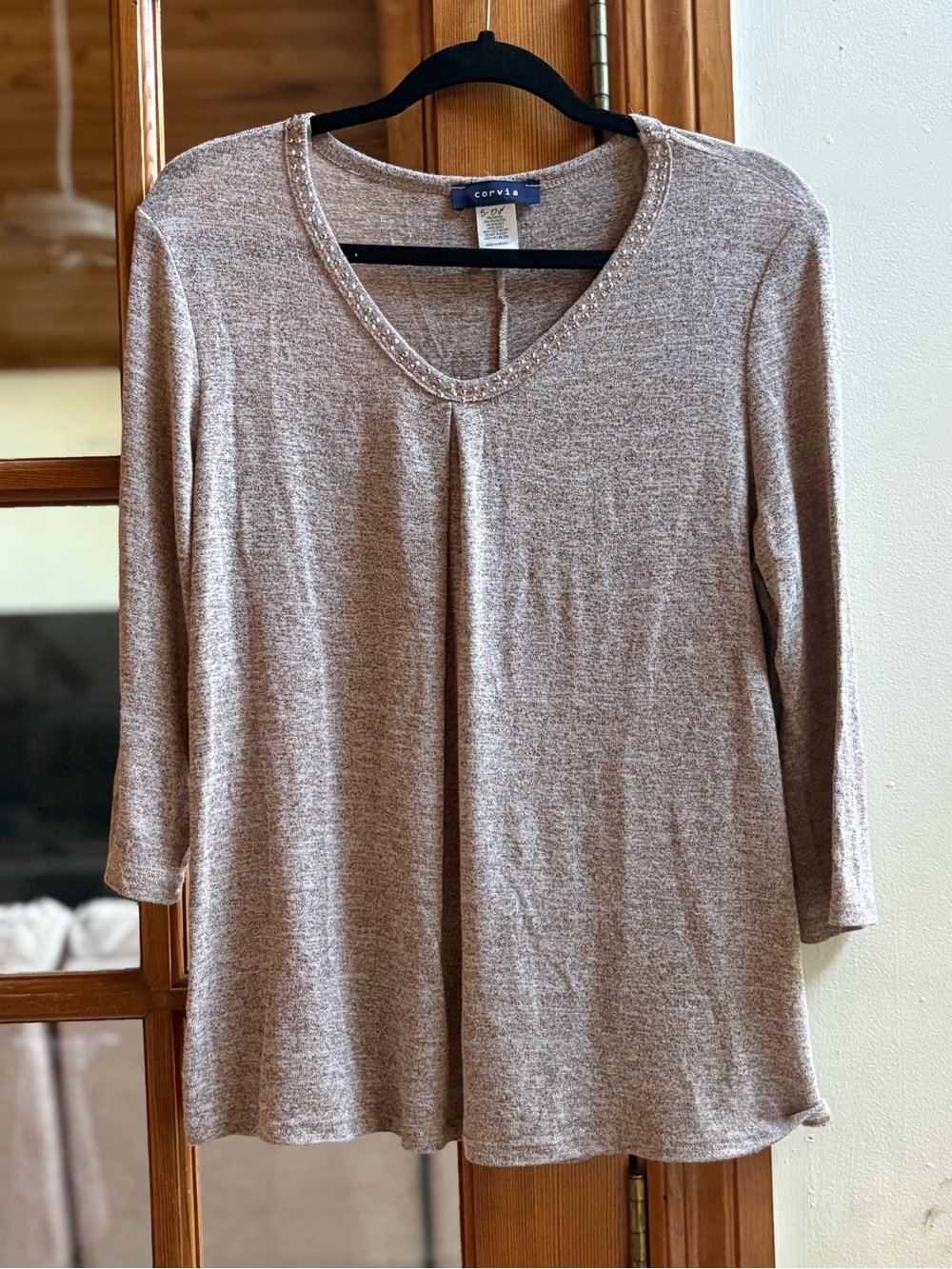 Corvia Embellished V-Neck Knit Tunic Top Taupe 3/4 Sleeve Women’s Large